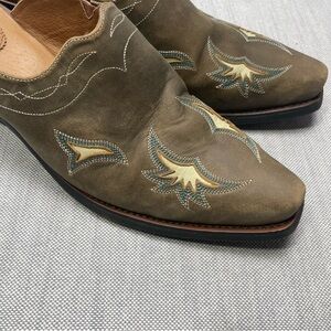 Ariat Brown Leather Mules with Embroidered Design